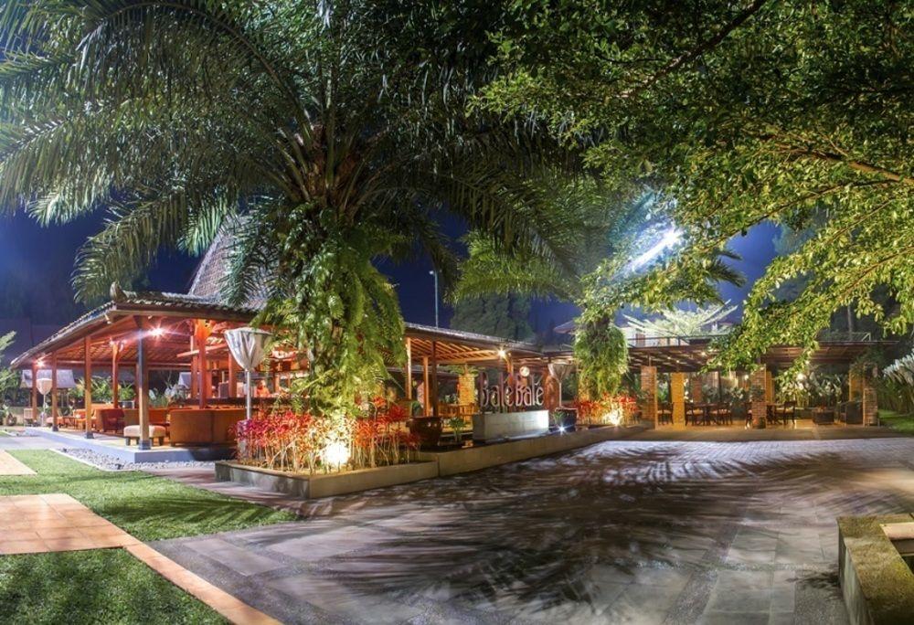 Puteri Gunung Hotel Lembang Eksteriør billede