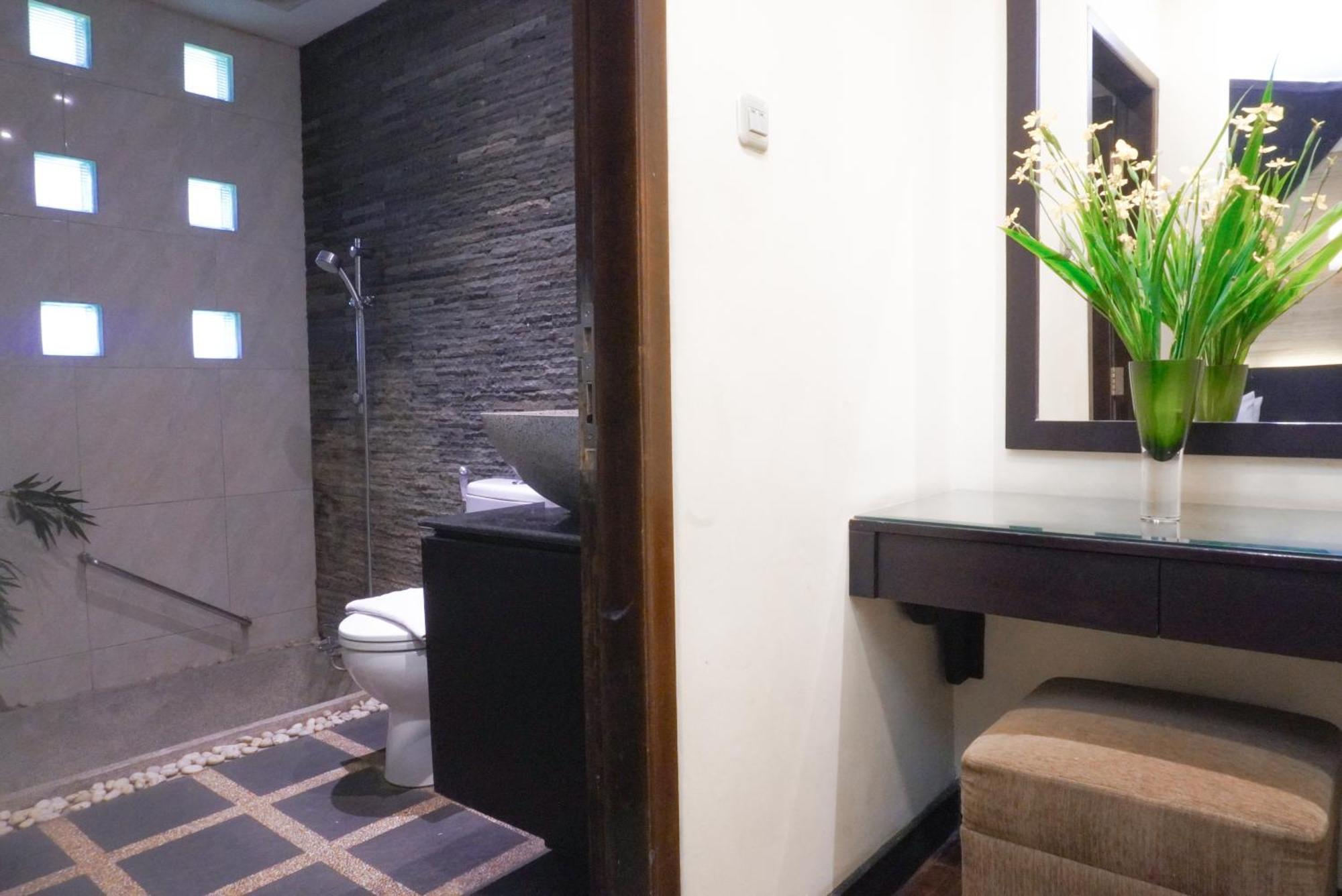 Puteri Gunung Hotel Lembang Eksteriør billede