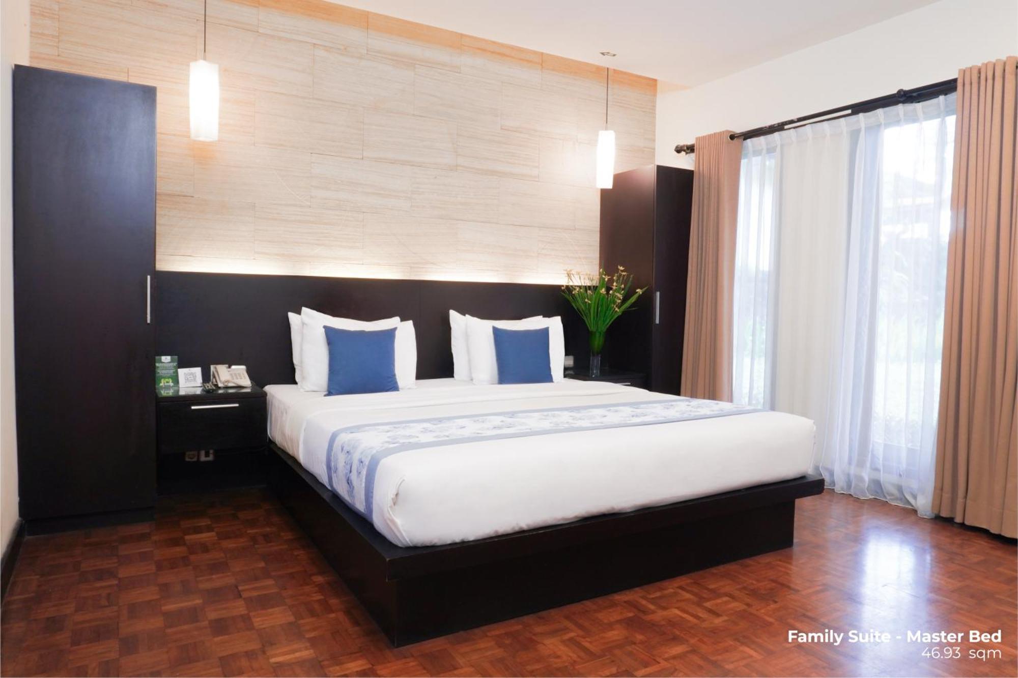 Puteri Gunung Hotel Lembang Eksteriør billede