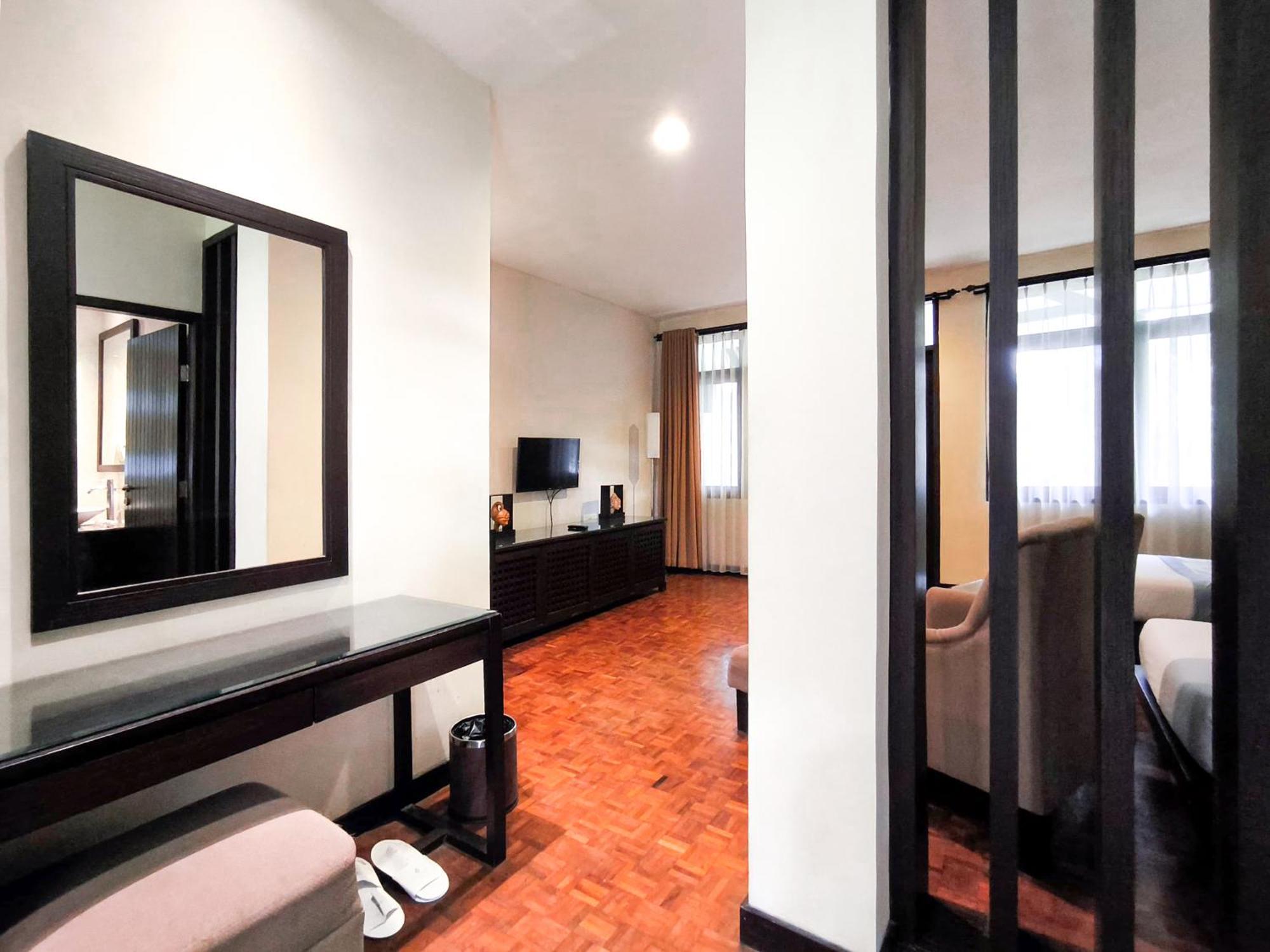 Puteri Gunung Hotel Lembang Eksteriør billede