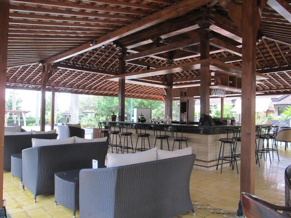 Puteri Gunung Hotel Lembang Eksteriør billede